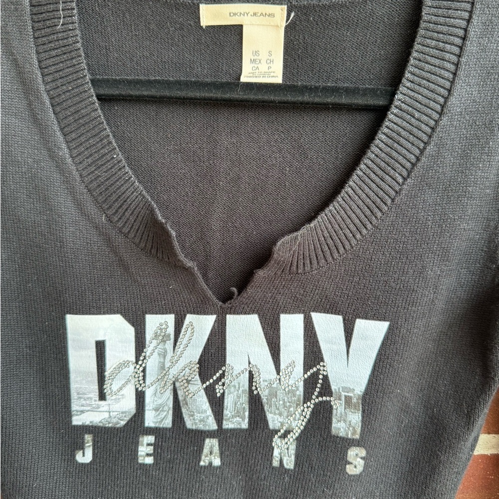 DKNY Y2K Black Long Sleeve V-Neck Top - Picture 2 of 8